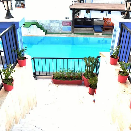 Отель Can Hotel Бодрум