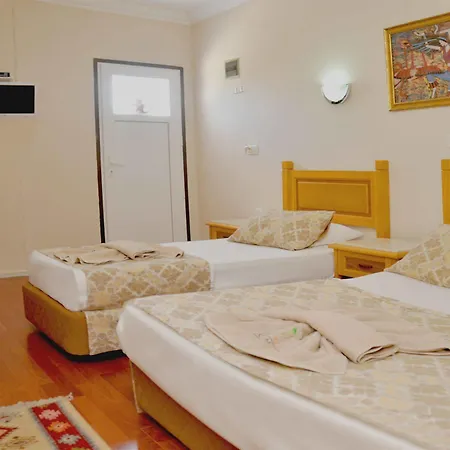 Can Hotel 2*